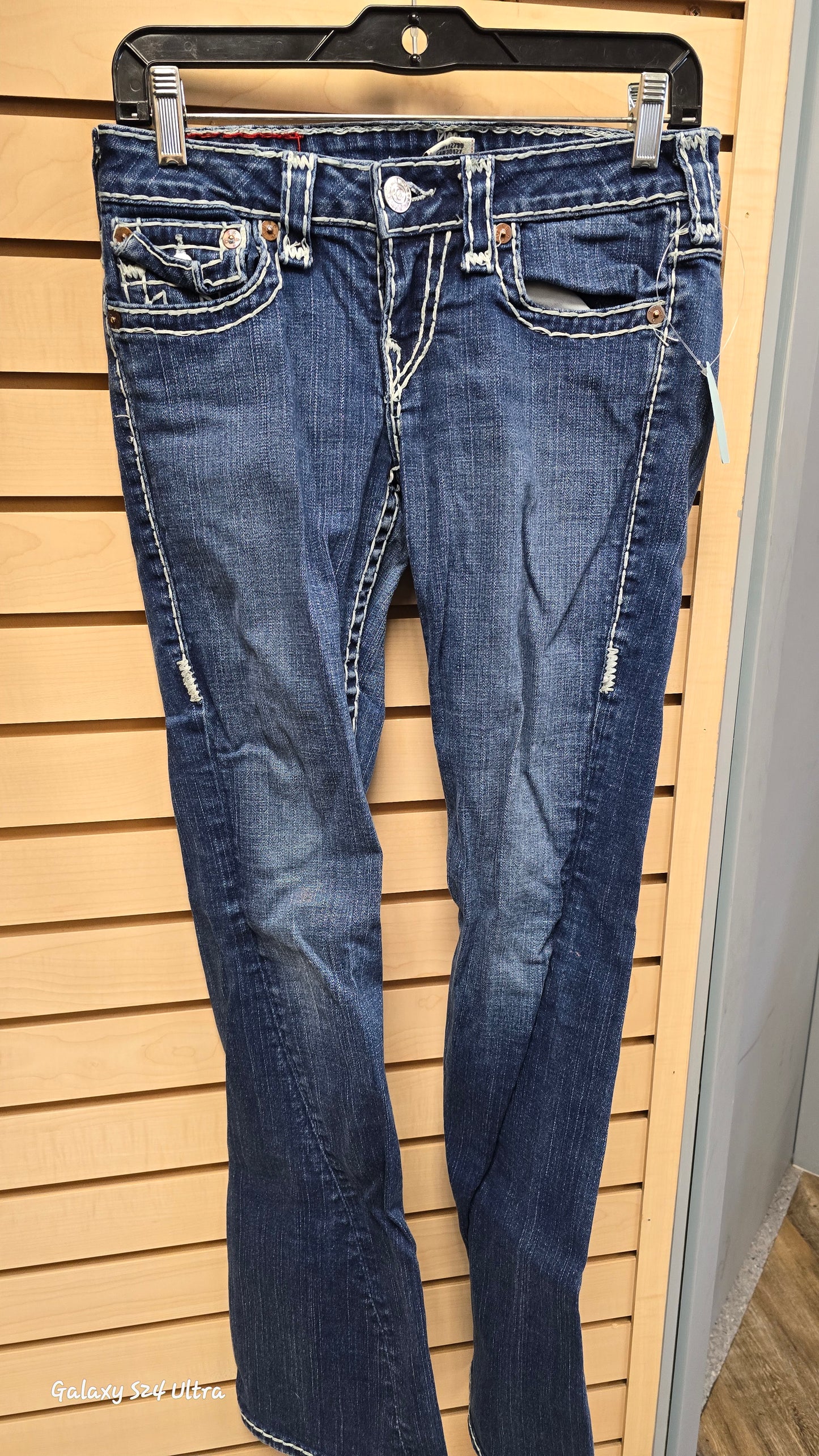 Various Jeans