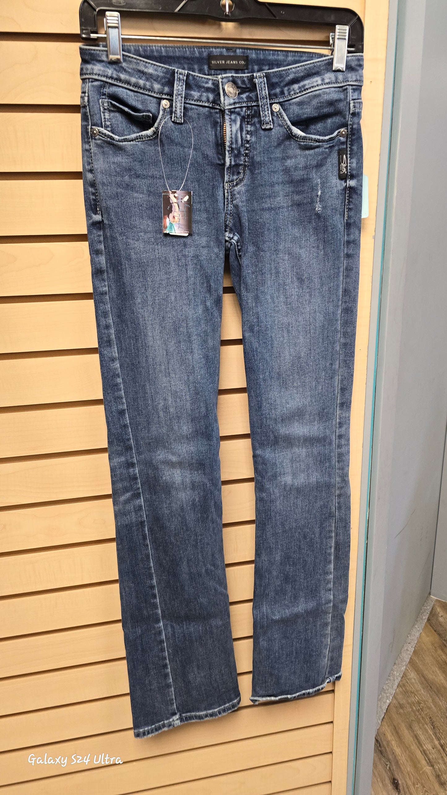 Various Jeans