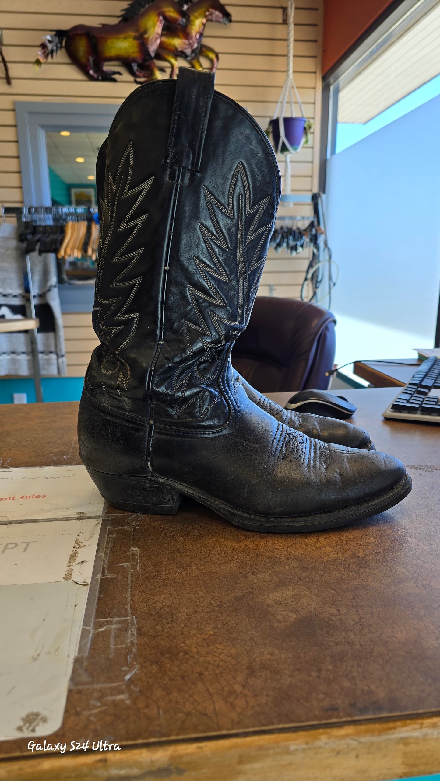 Men's Cowboy Boots, 9.5