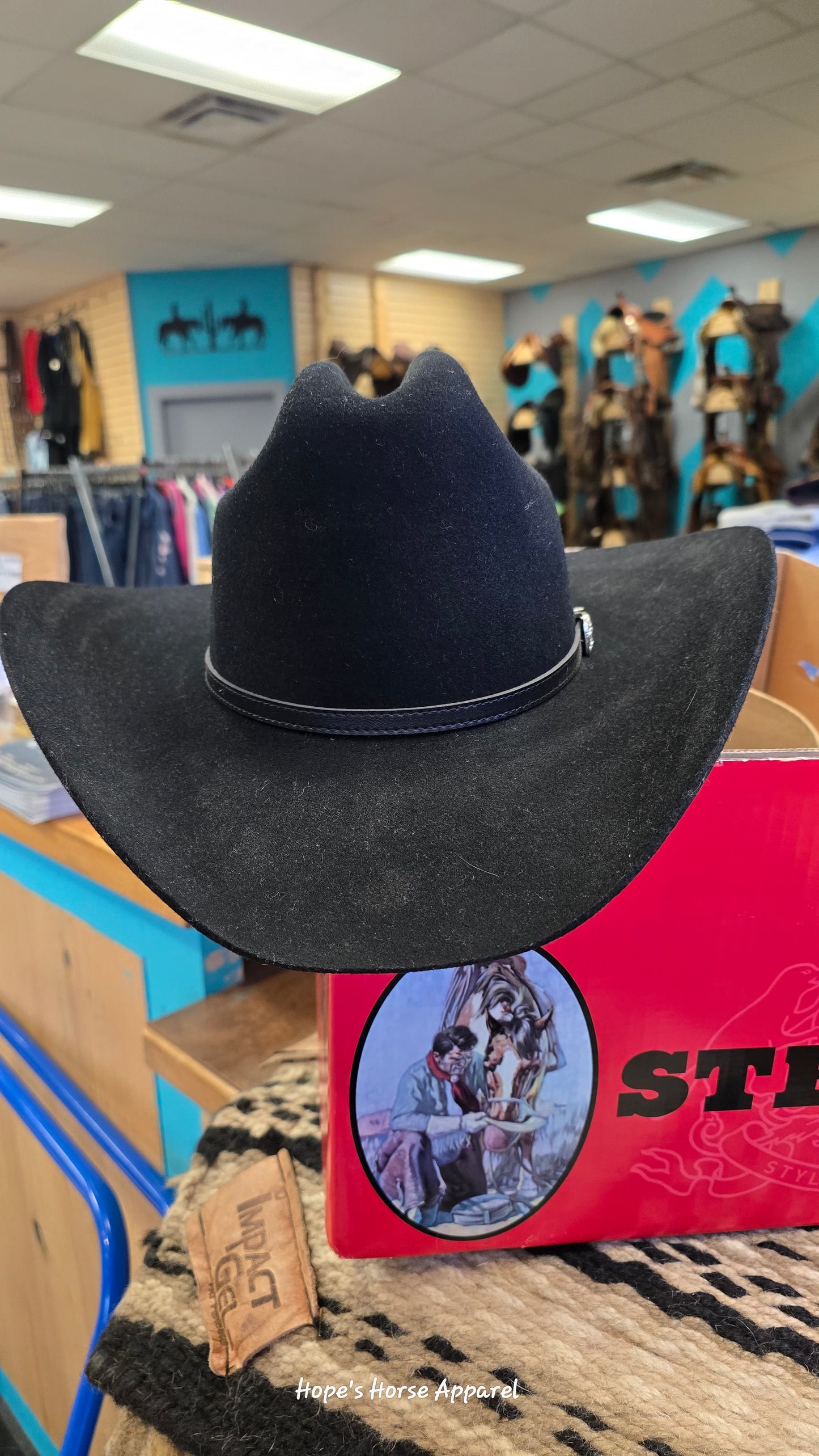 Black Bailey Felt Cowboy Hat, 7