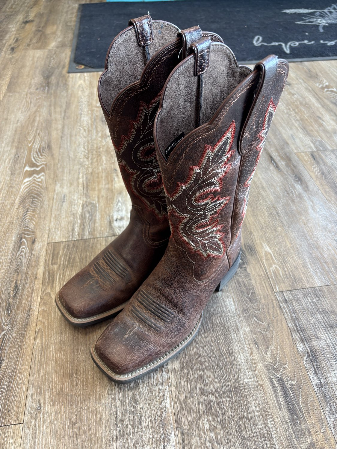 Ariat Cowboy Boots, 8