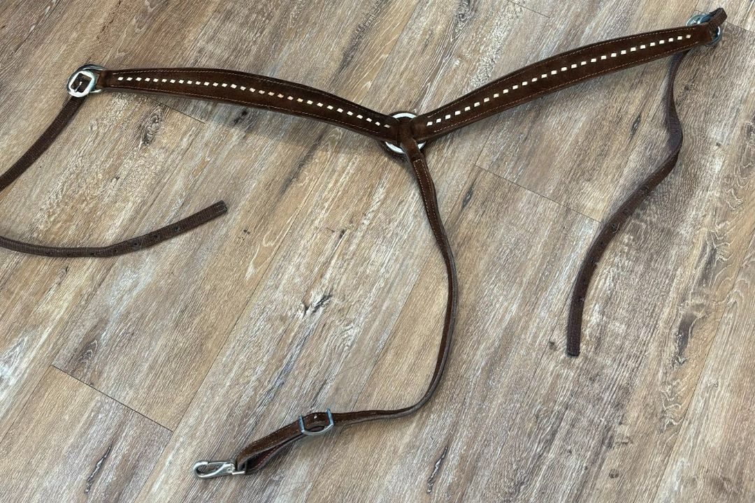 brown, white 7 saddle Buck stitch breast collar