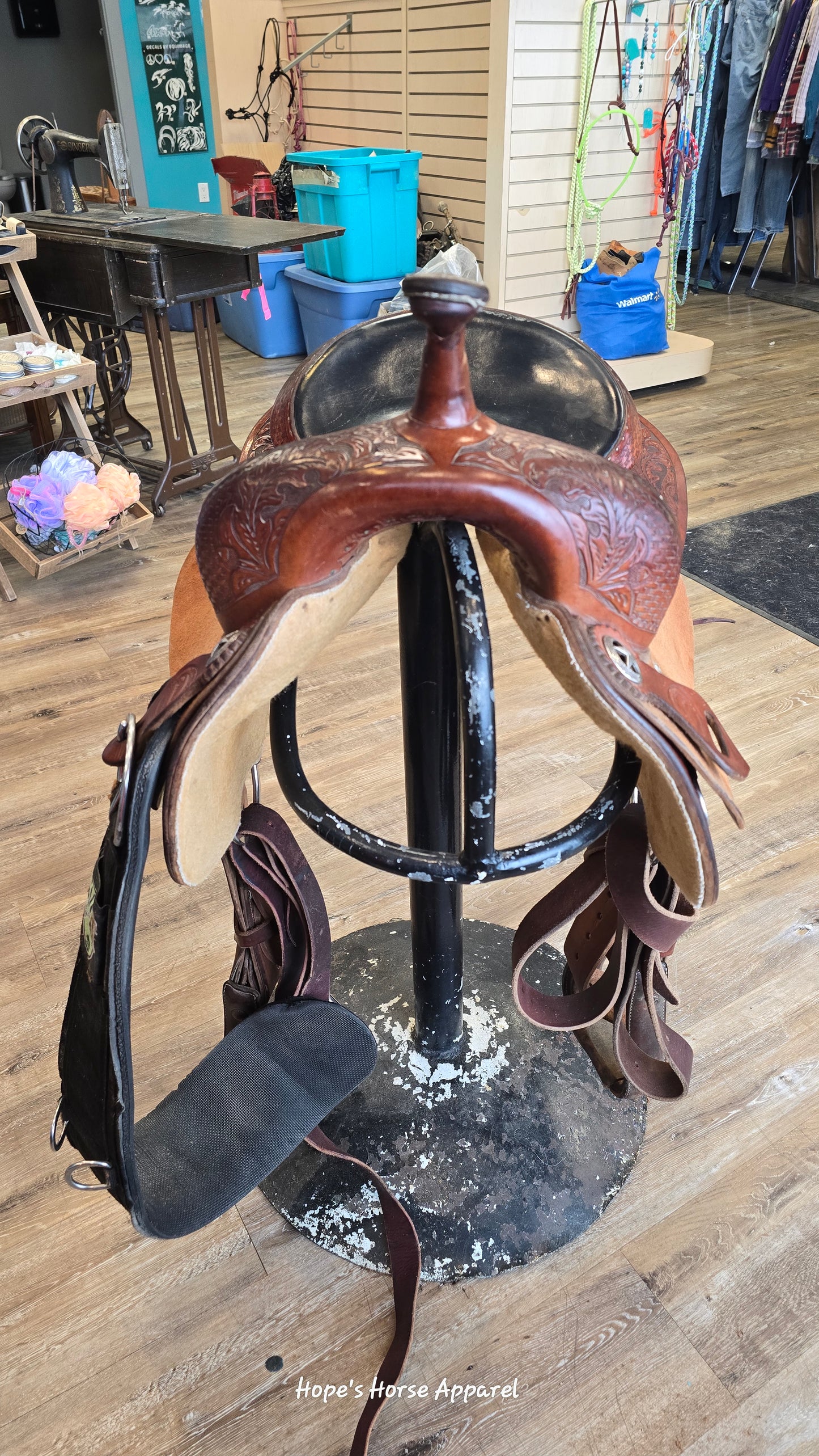 Frontier Reining saddle