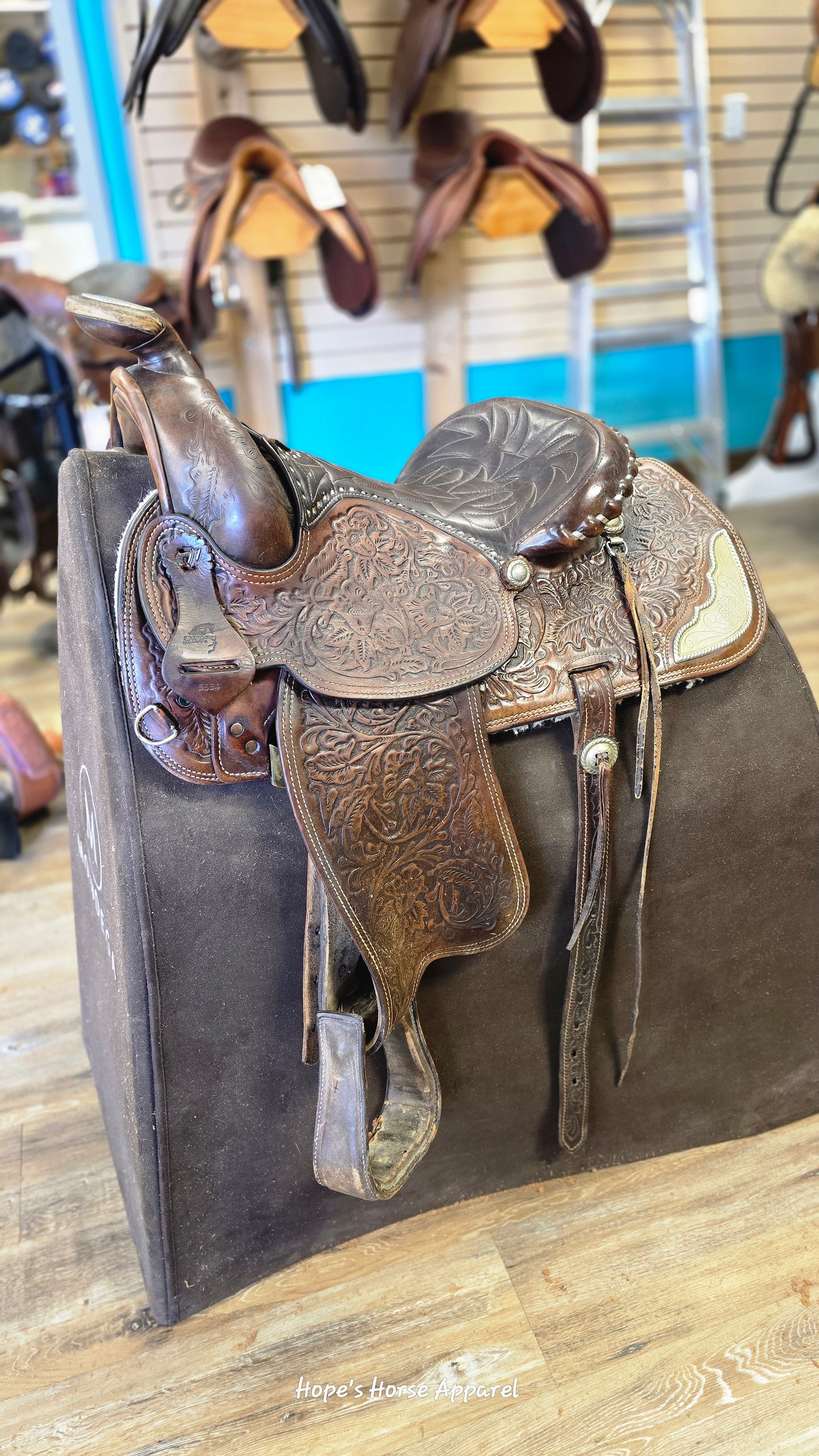 Simco Western Pleasure Saddle