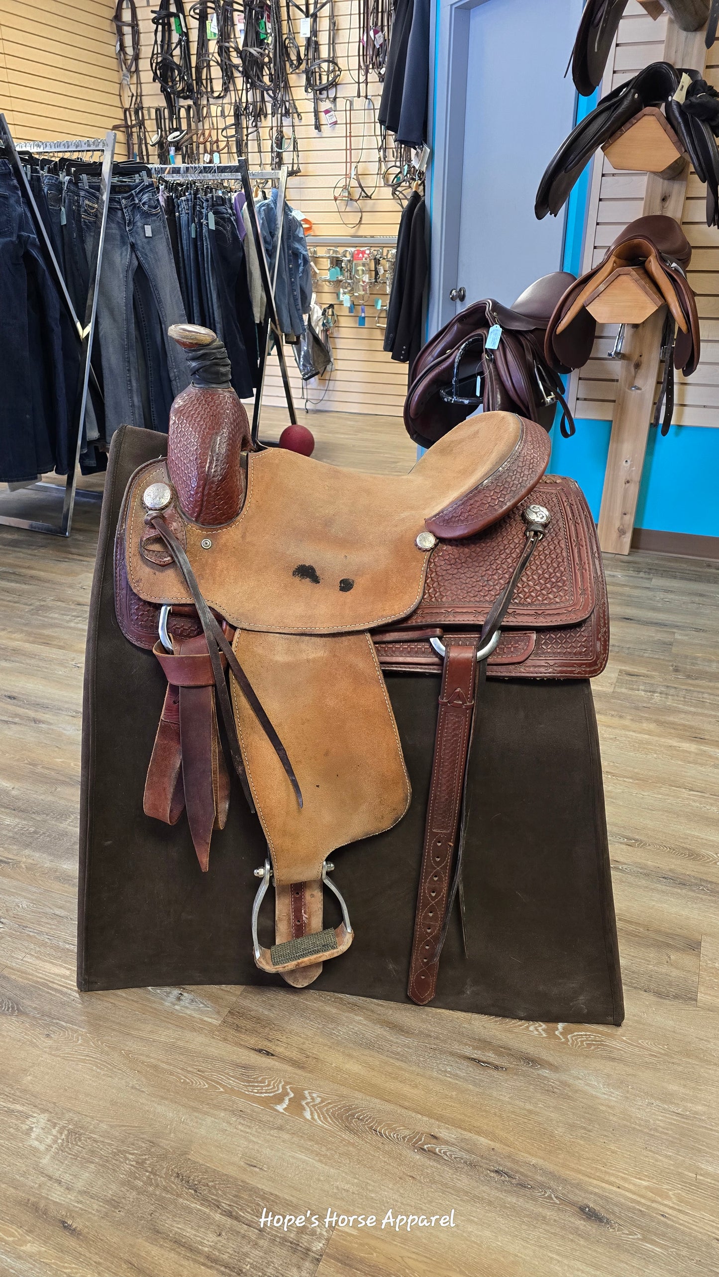 B&C Rope Saddle