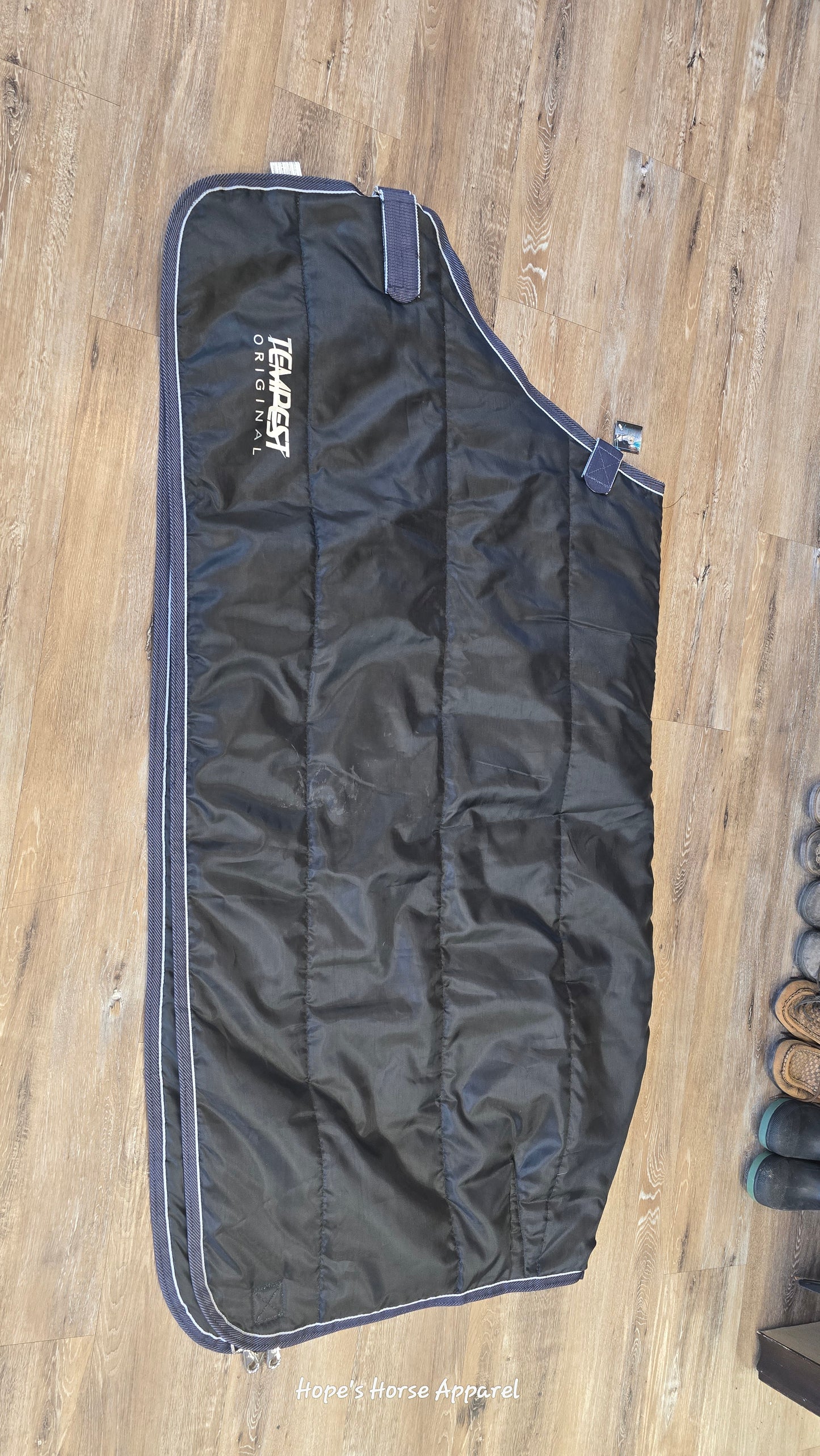 Brand new shires liner