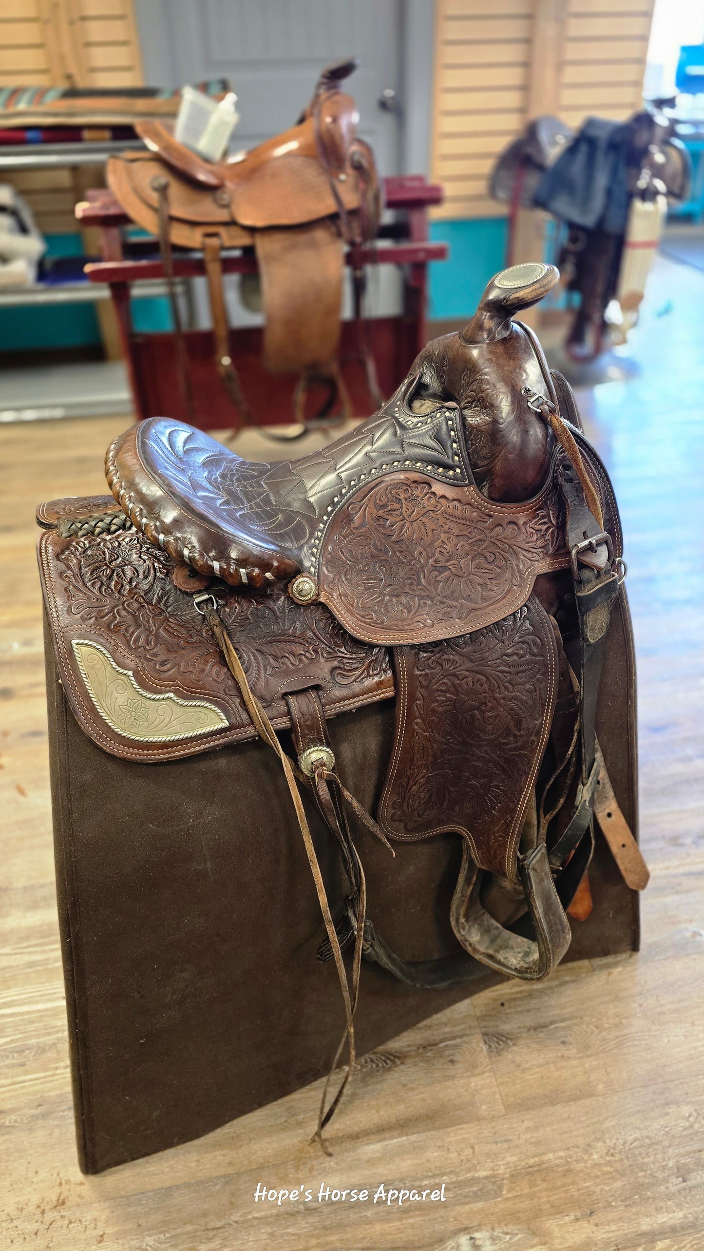Simco Western Pleasure Saddle