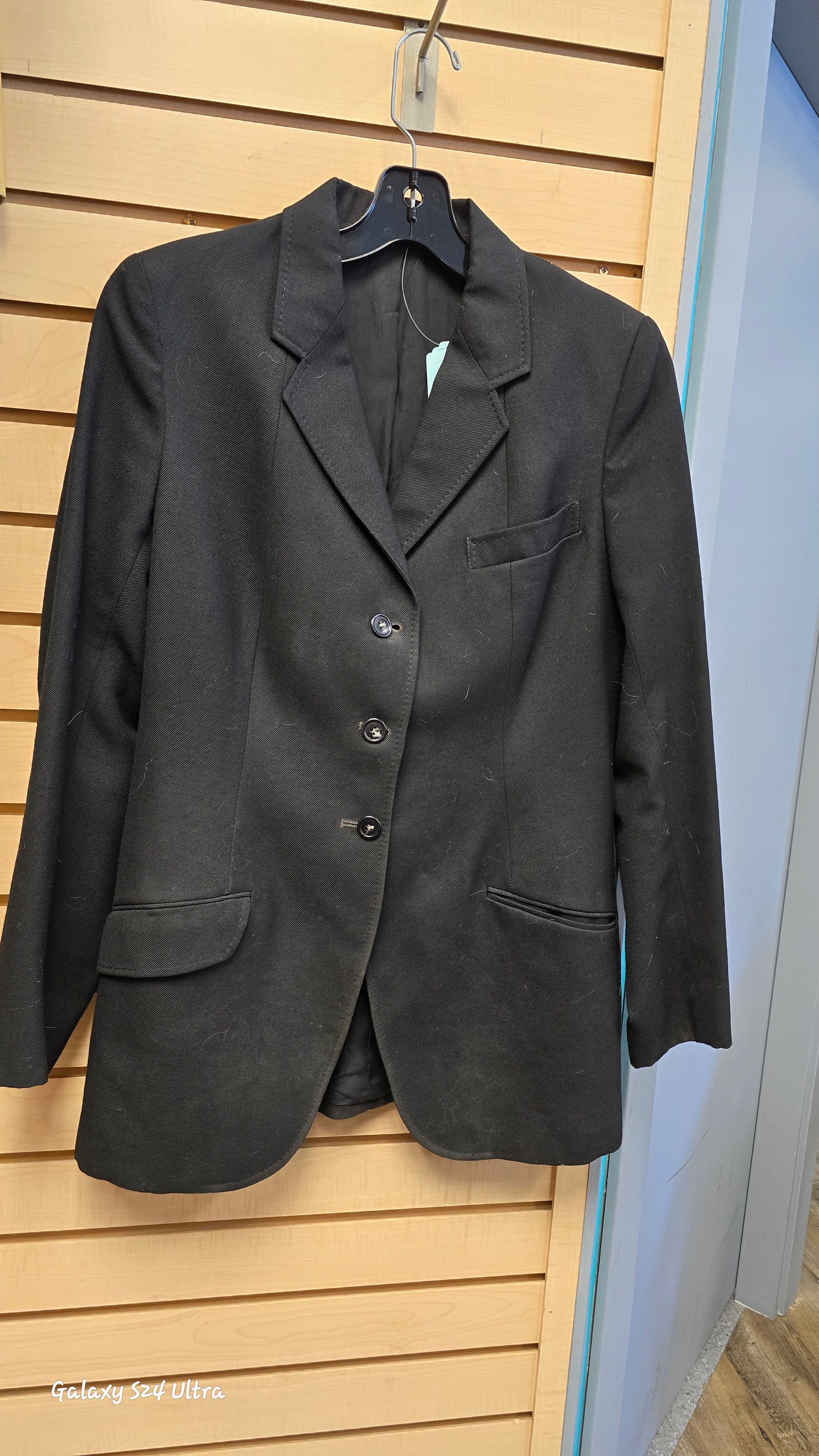 Black  Hunt Coat, 16L