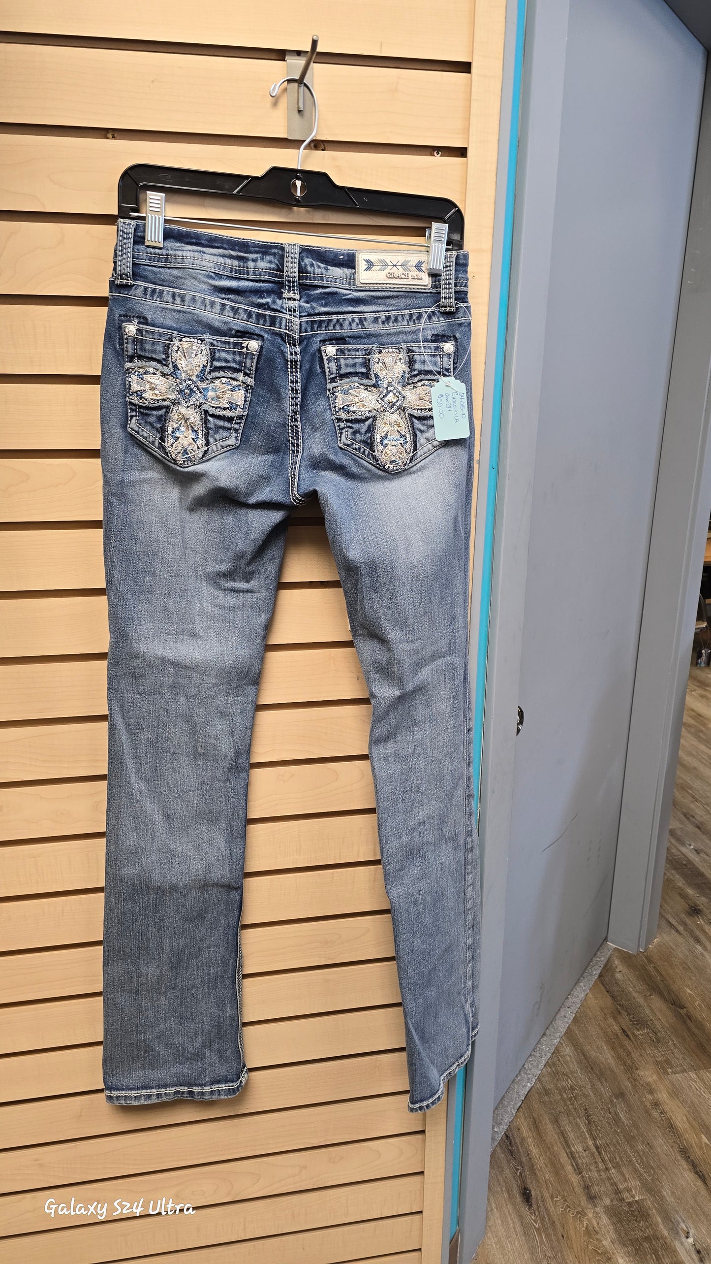 Various Jeans