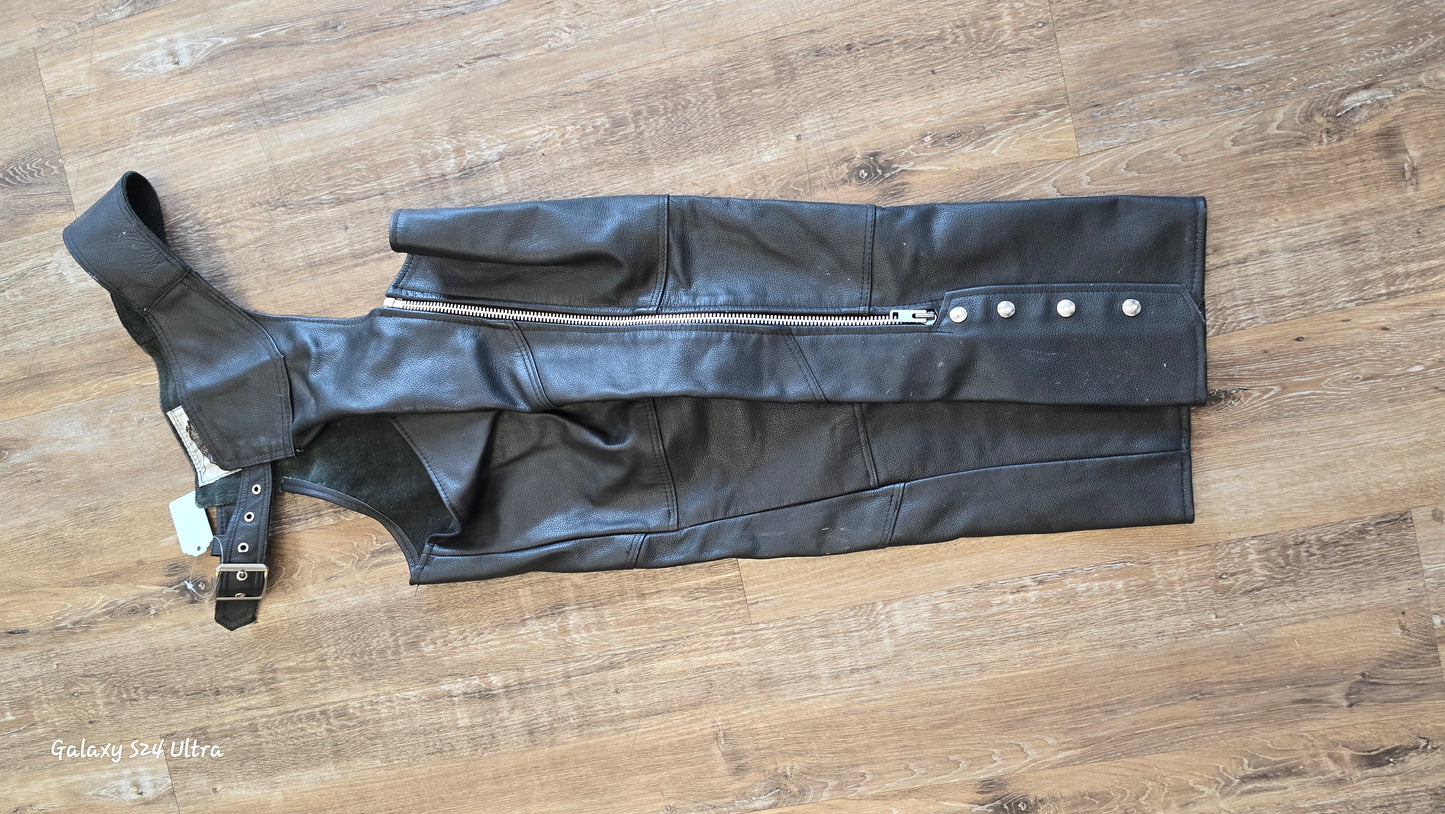 Medium Chaps