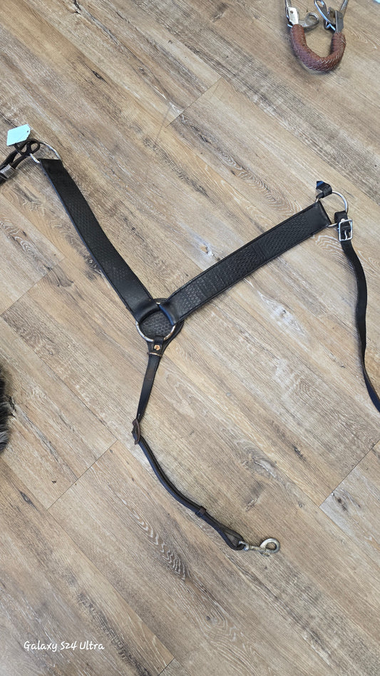 Breast Collar