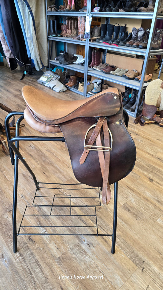 Schleese All Purpose English Saddle, 18"