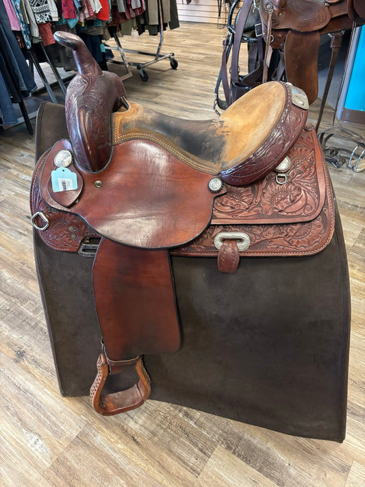 Royal King Barrel Saddle
