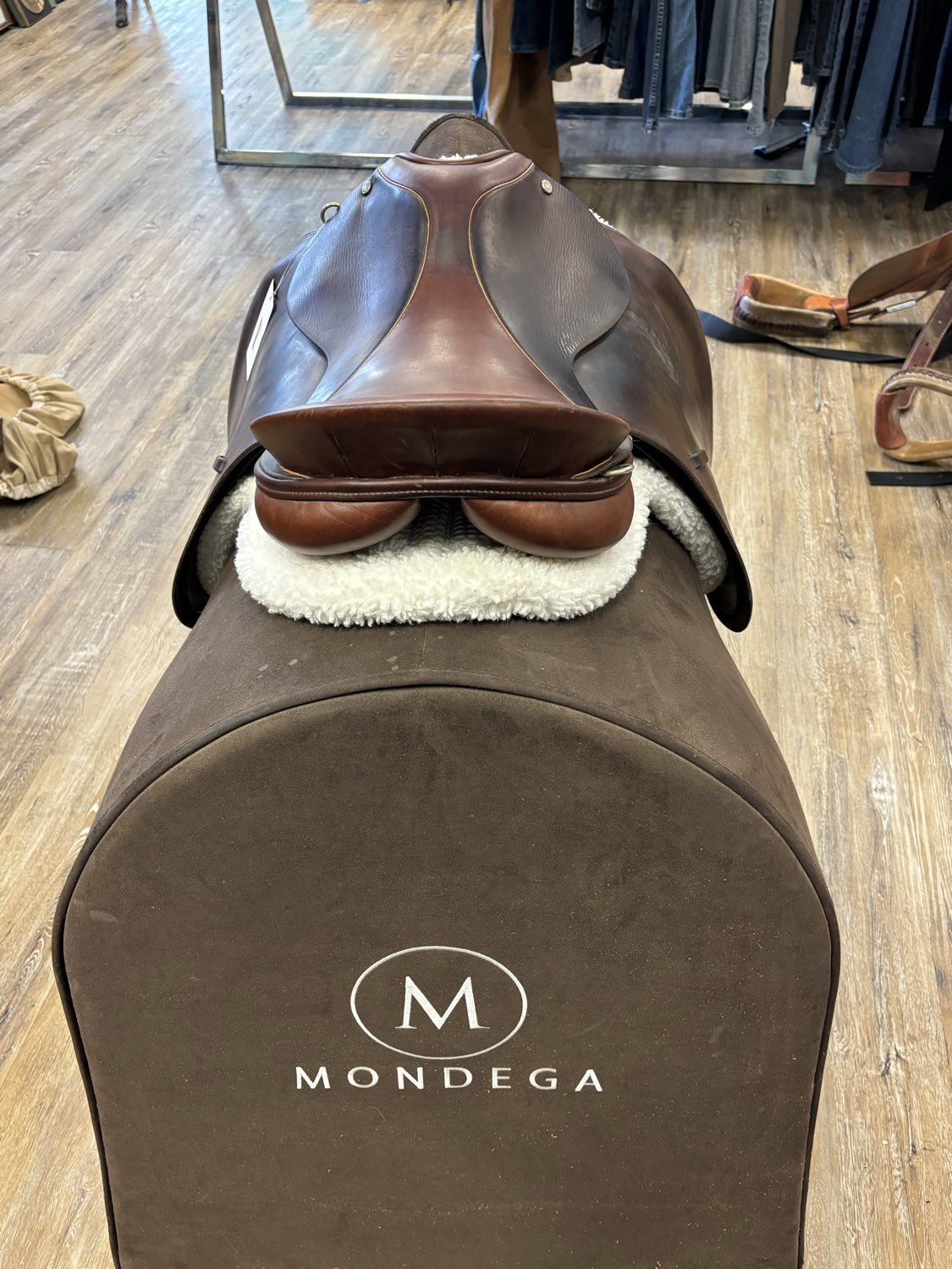 Crosby AP Saddle