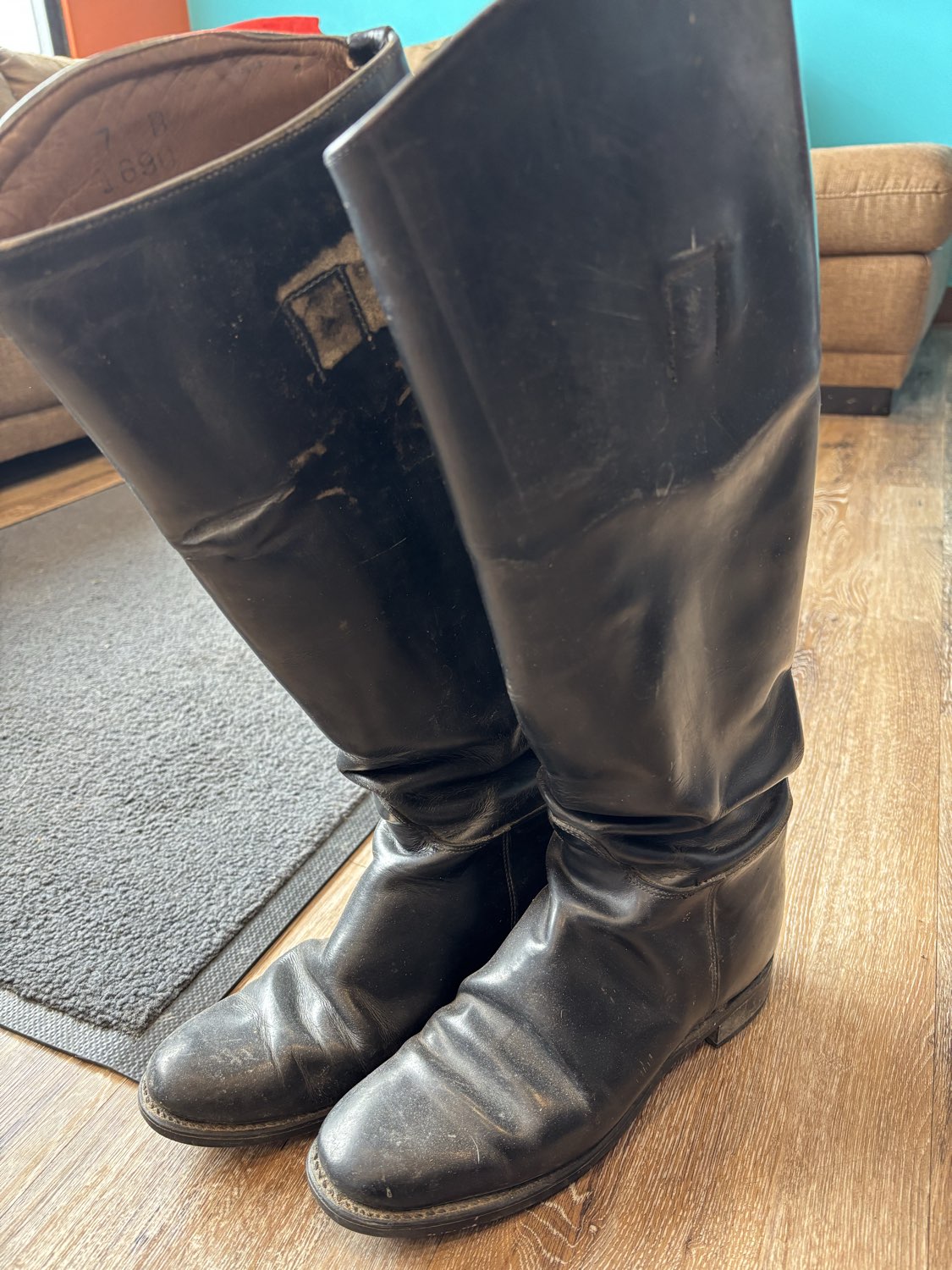 Dress Boots, 7