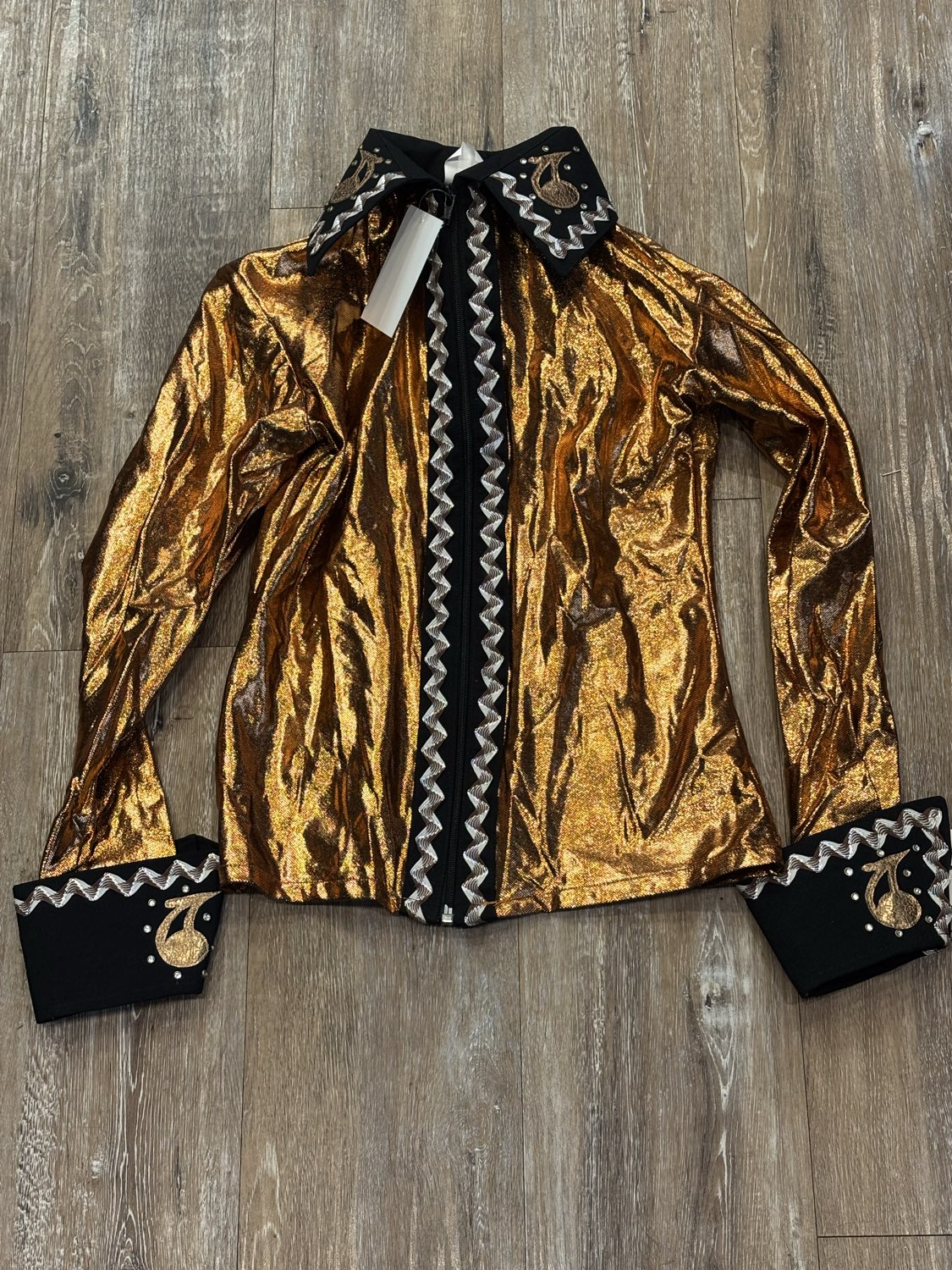 Gold  Show shirt, Medium