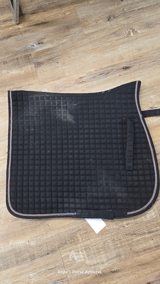 English Pad, Shedrow