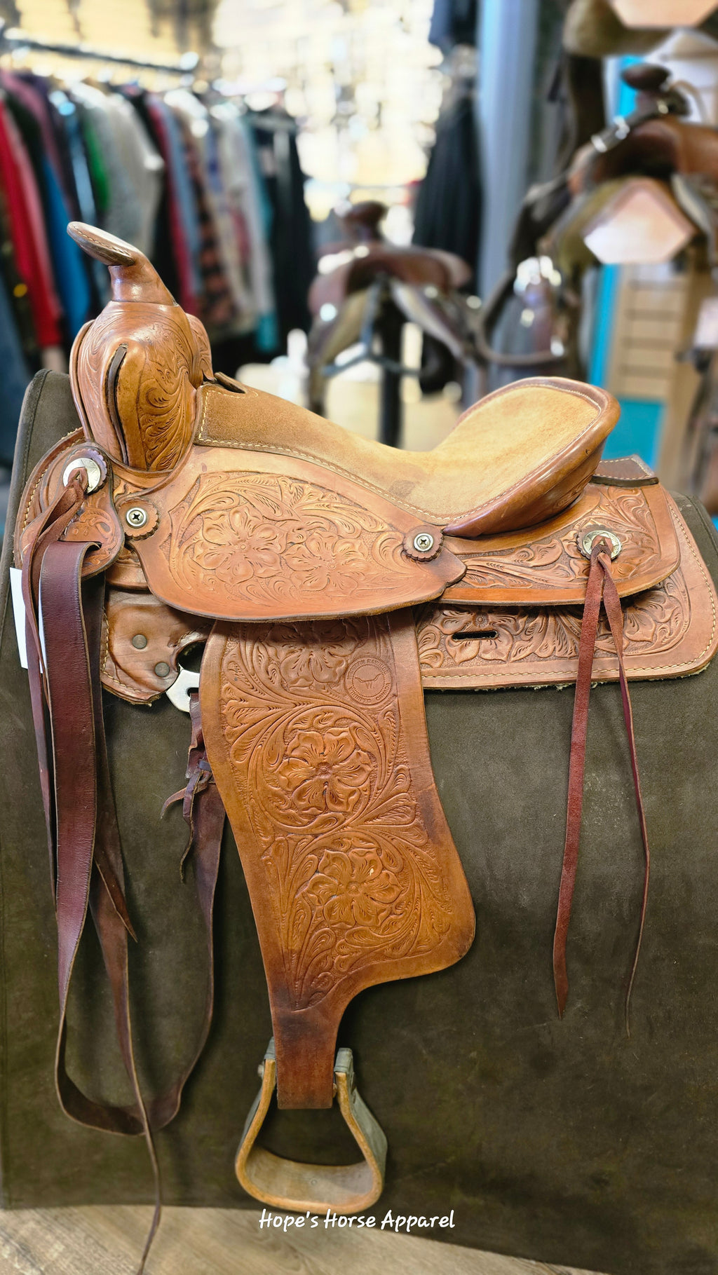 Western Rawhide Western Saddle