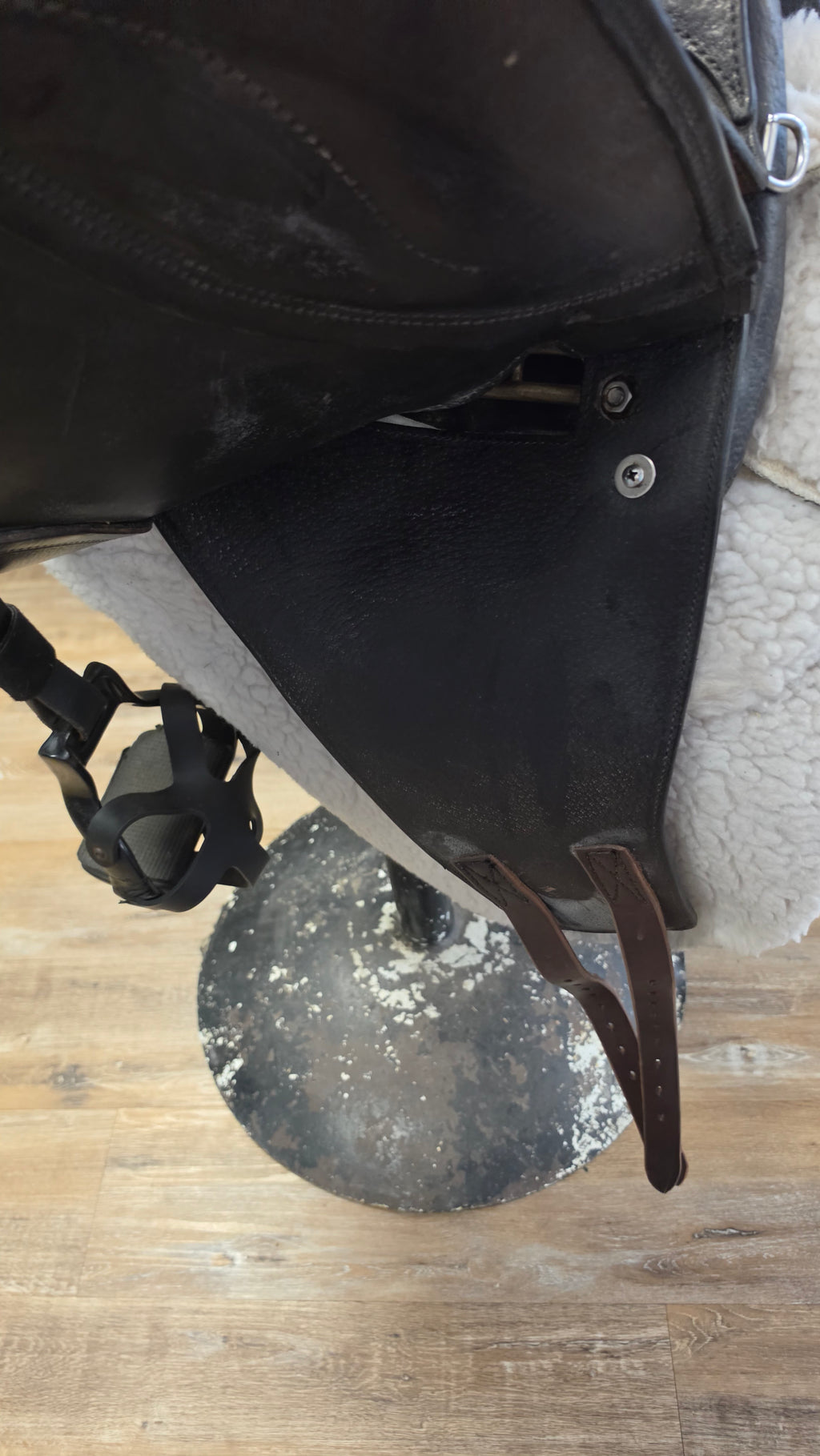Orthoflex Endurance Saddle, 17"