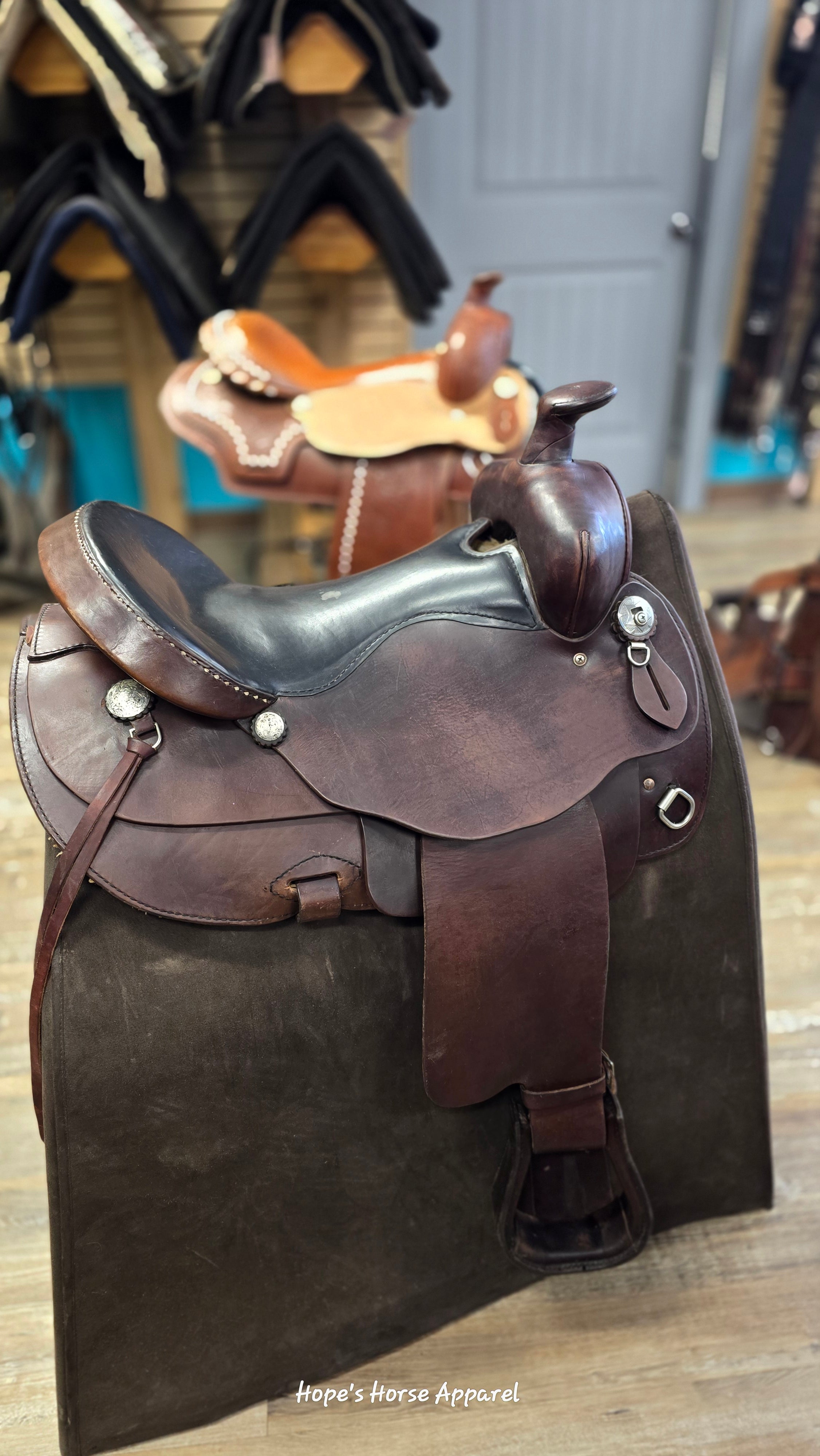 Simco Western Saddle