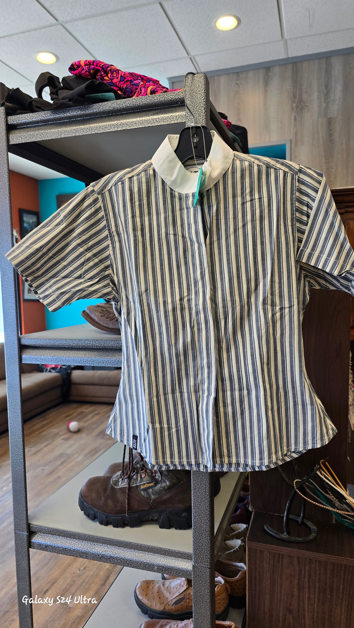 Show Shirt, R10
