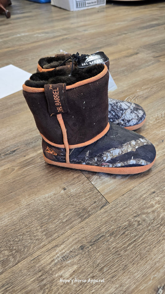 Double Barrel Slippers, 1/2