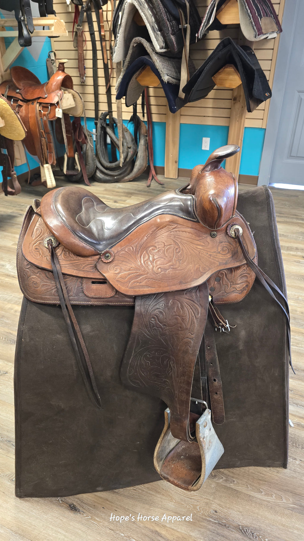 Western Rawhide Western Saddle