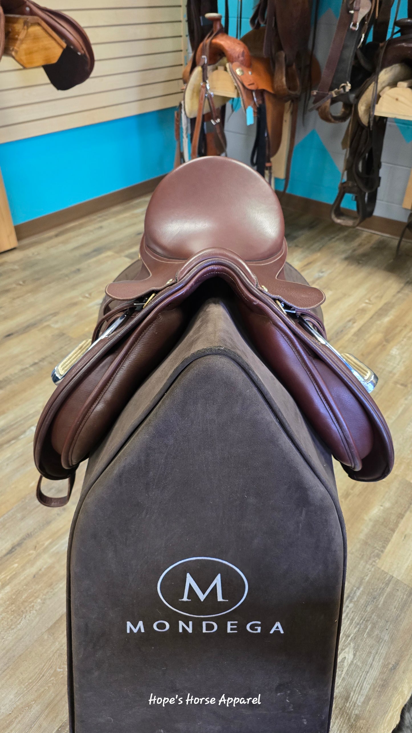 Collegiate Convertible AP Saddle