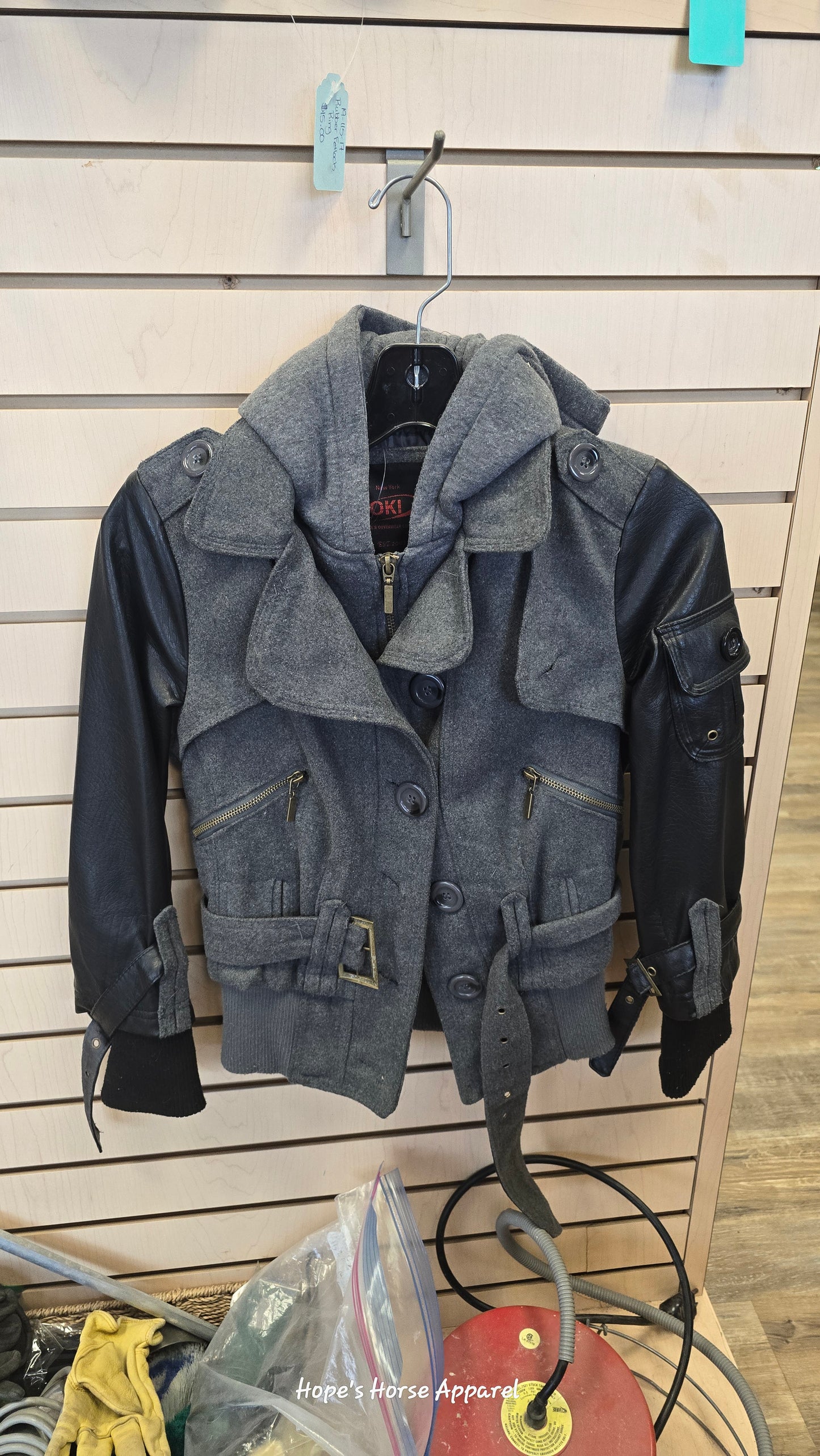 Youth Jacket, 8/10