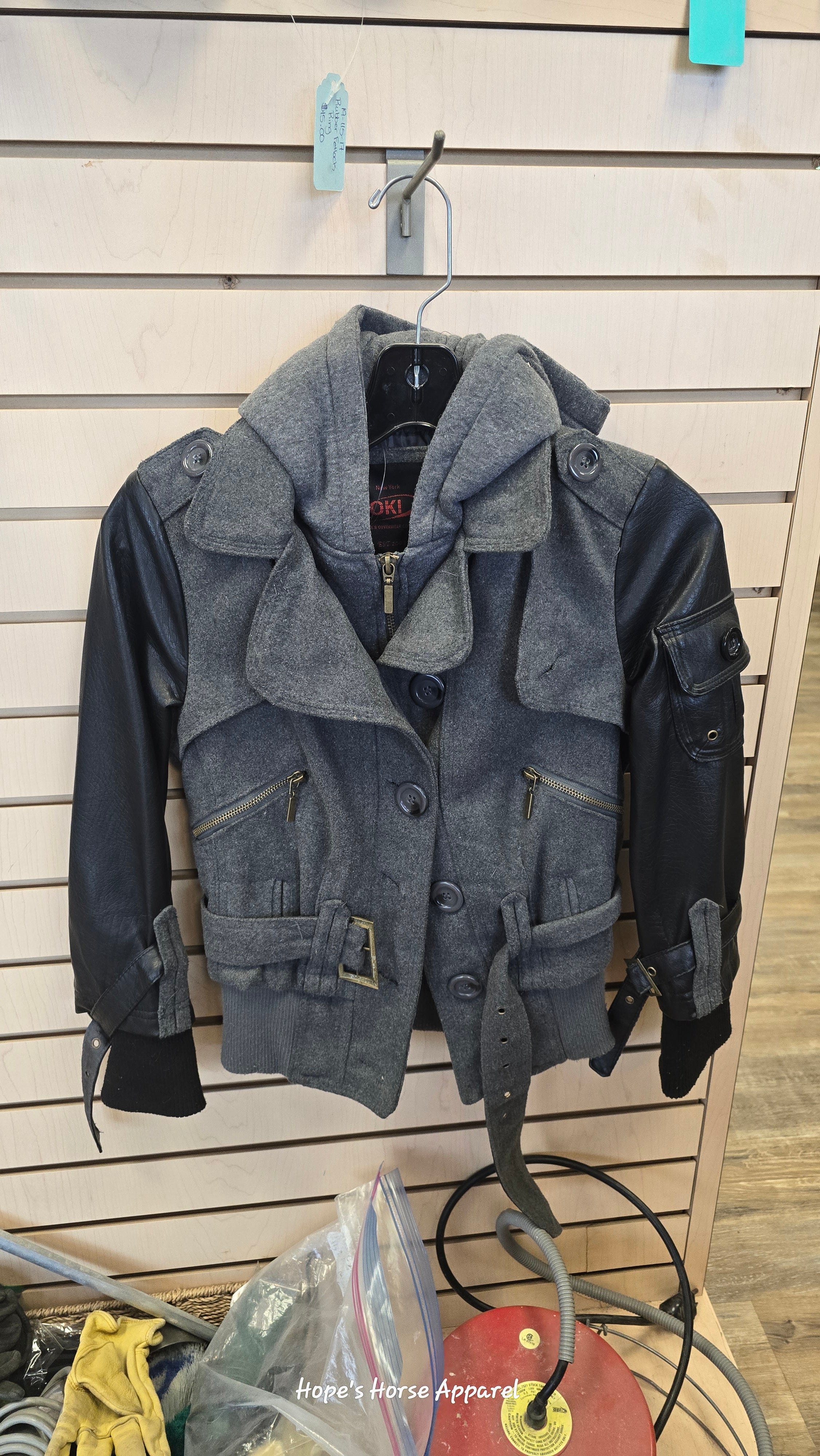 Youth Jacket, 8/10