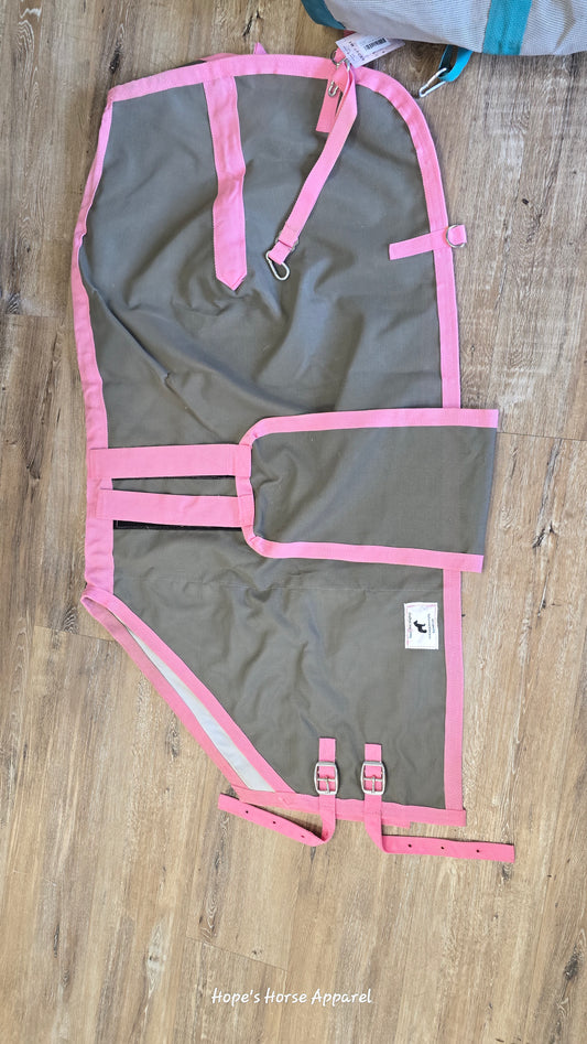 Small but mighty Mini Fly sheet, 43"