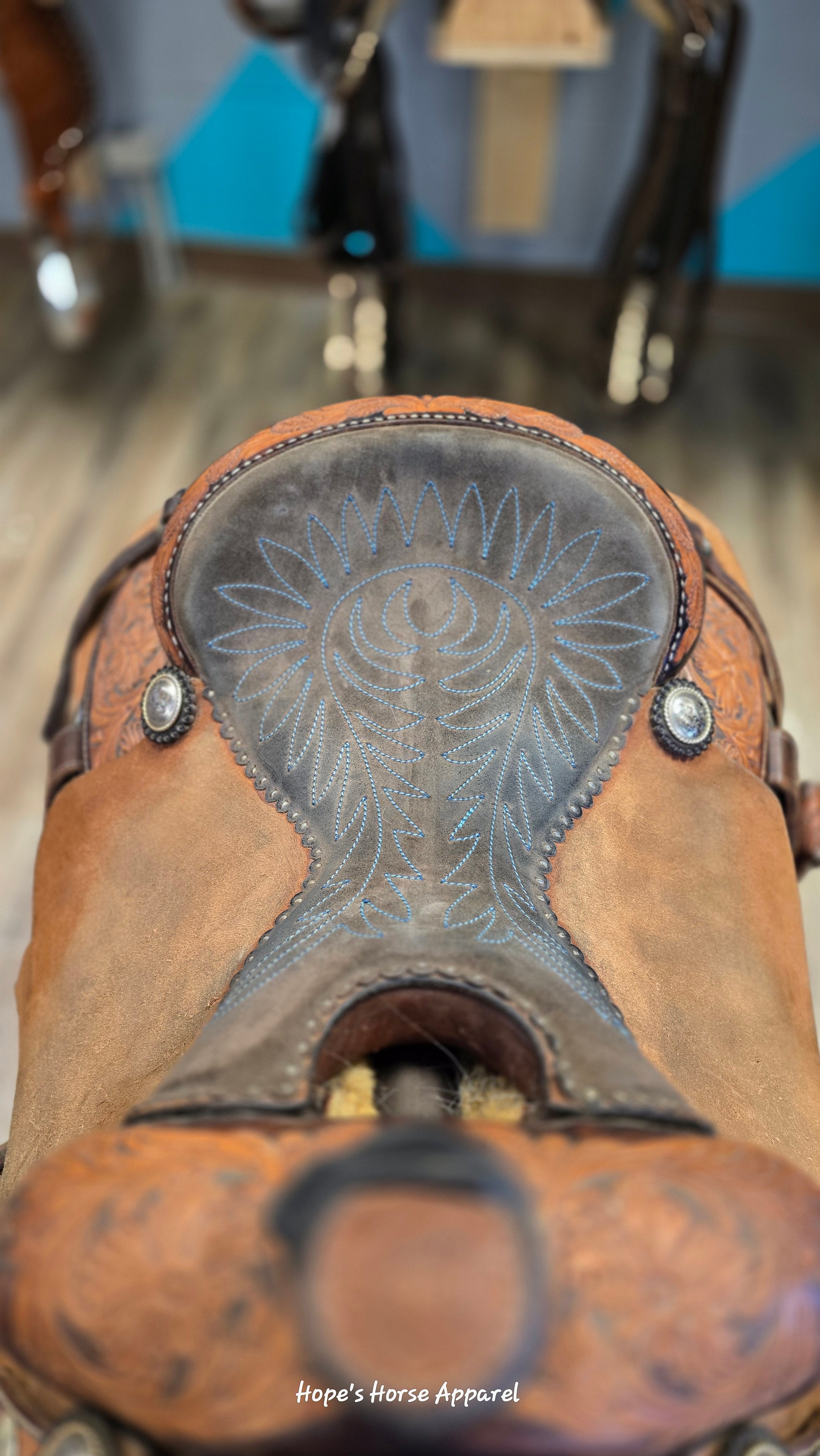 Irvines Custom Rope Saddle