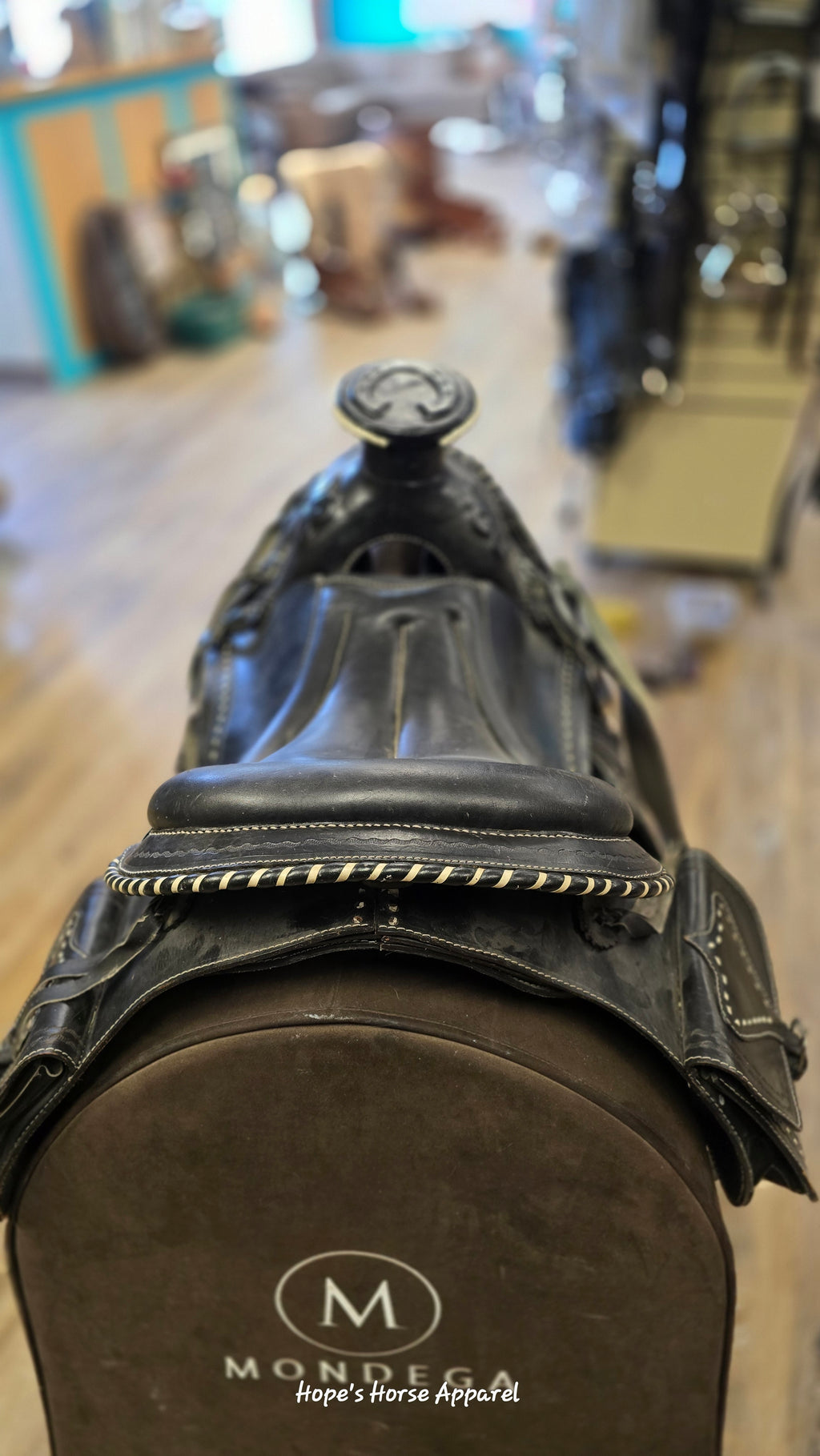Parade Saddle