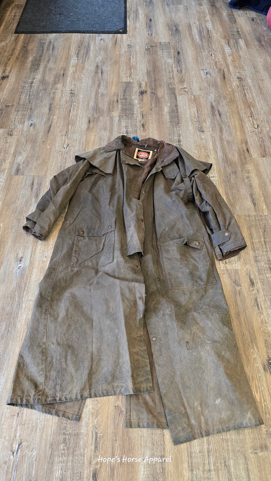 Rainslicker, L