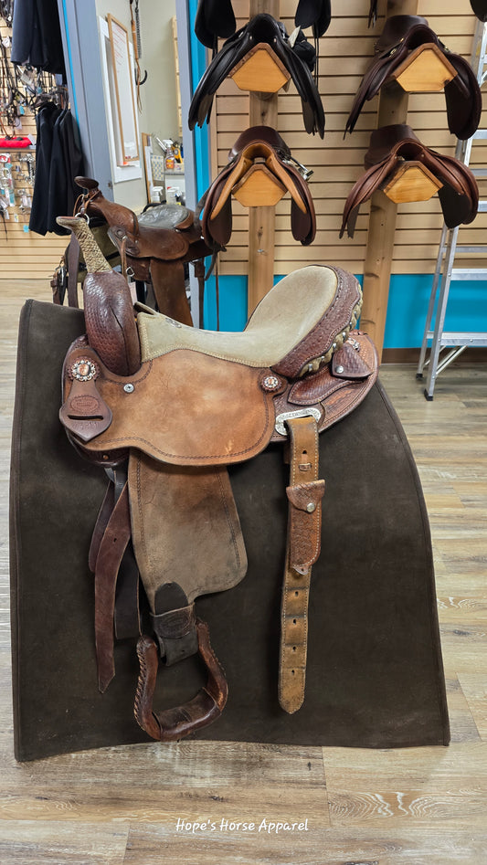 Billy Cook Barrel Saddle