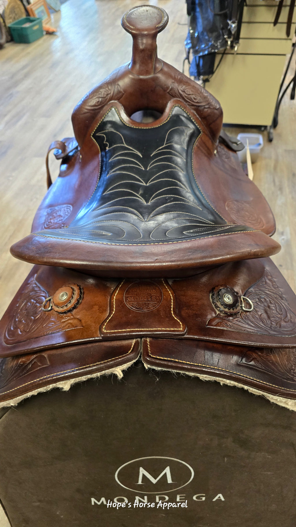 Eamore Rope Saddle